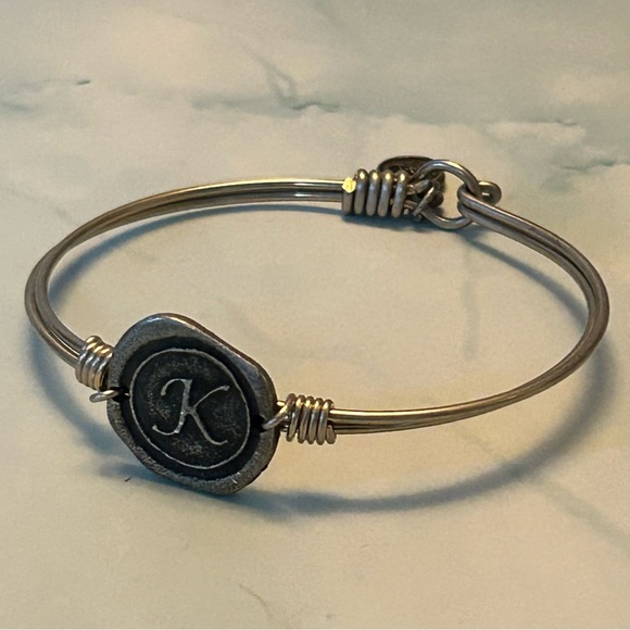 Luca & Danni Silver Tone Initial 'K' Stamp Bangle Bracelet - Picture 1 of 3